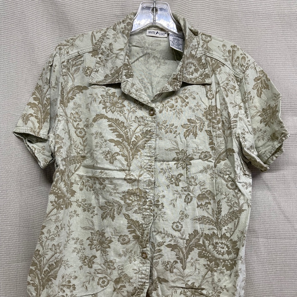 Monochrome green floral women's short sleeve shirt